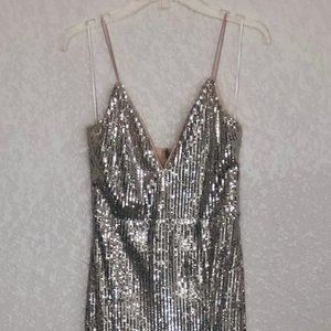 NWT FashionNova Women's Stars Do Shine Midi Sequin Dress Size Medium Never Worn